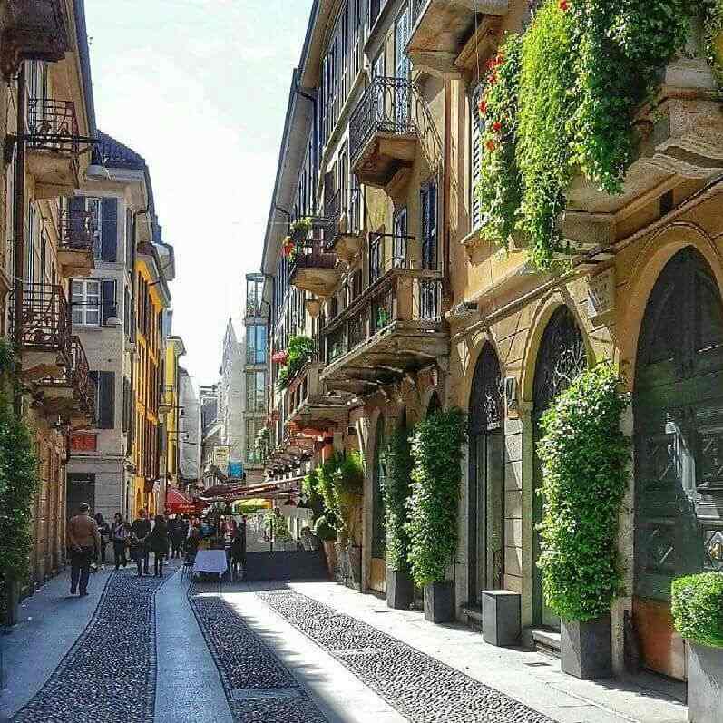 Quartiere Brera vie caratteristiche
